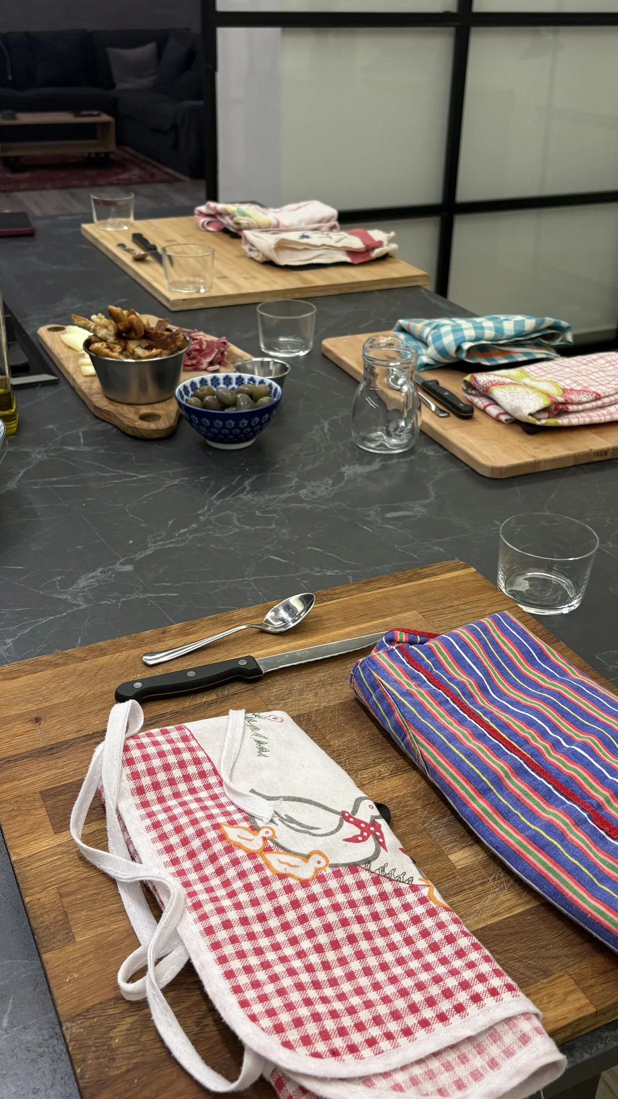 Gin's Table photo