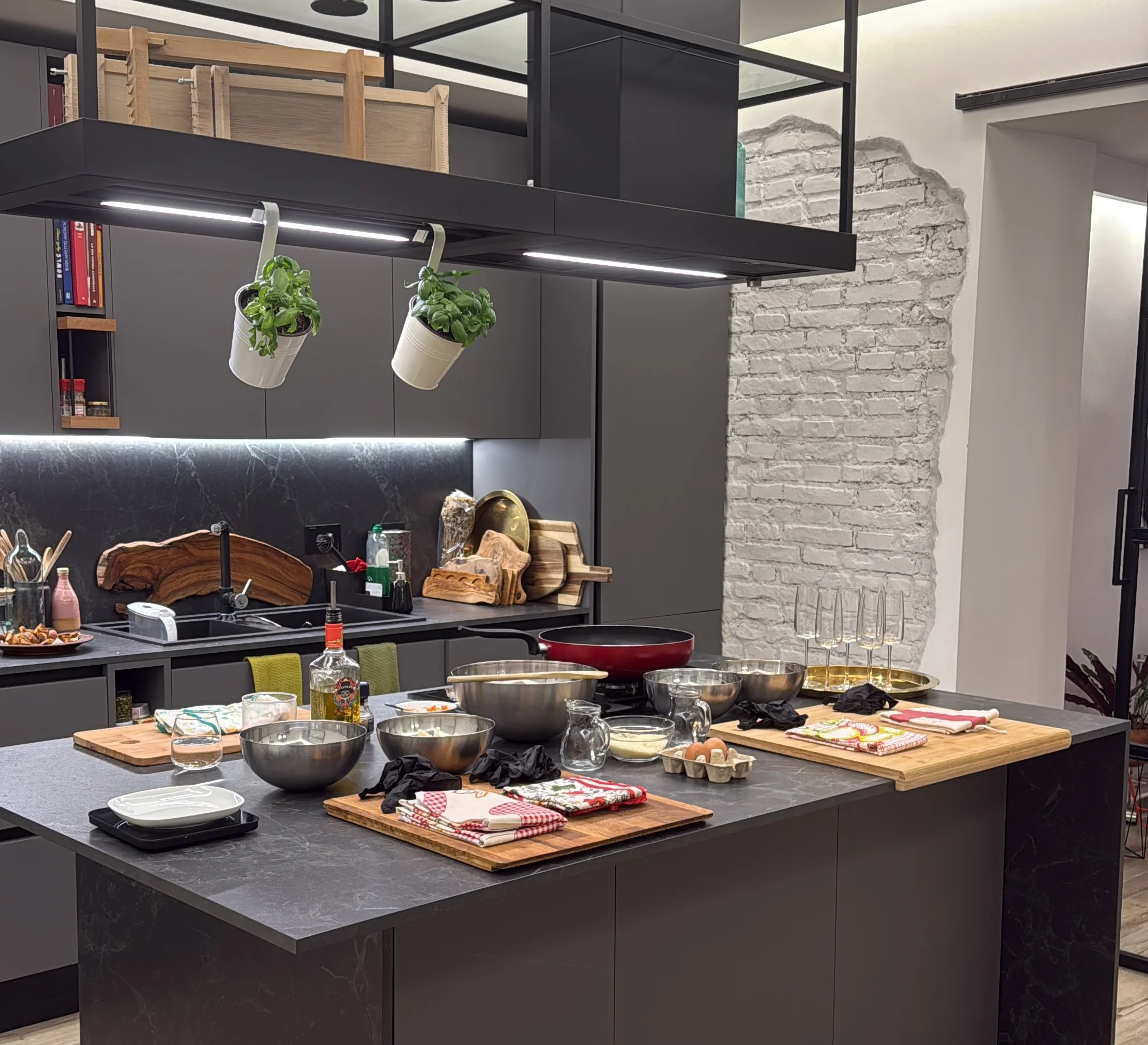 Photo from the cooking class at Gin's home